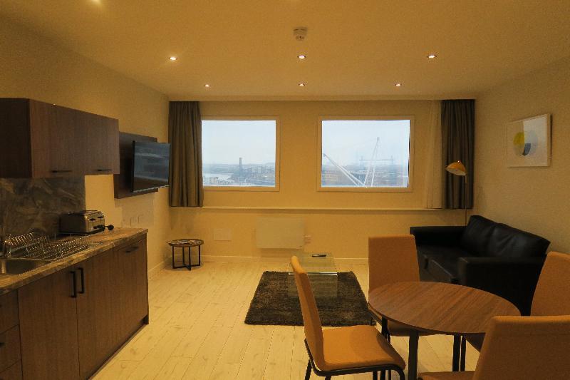 Quay Apartments Clarence House Newport Kültér fotó